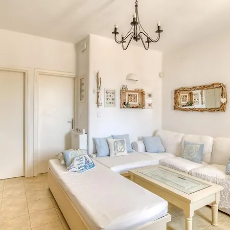 Amazing Seaview House In Apartament Nausa